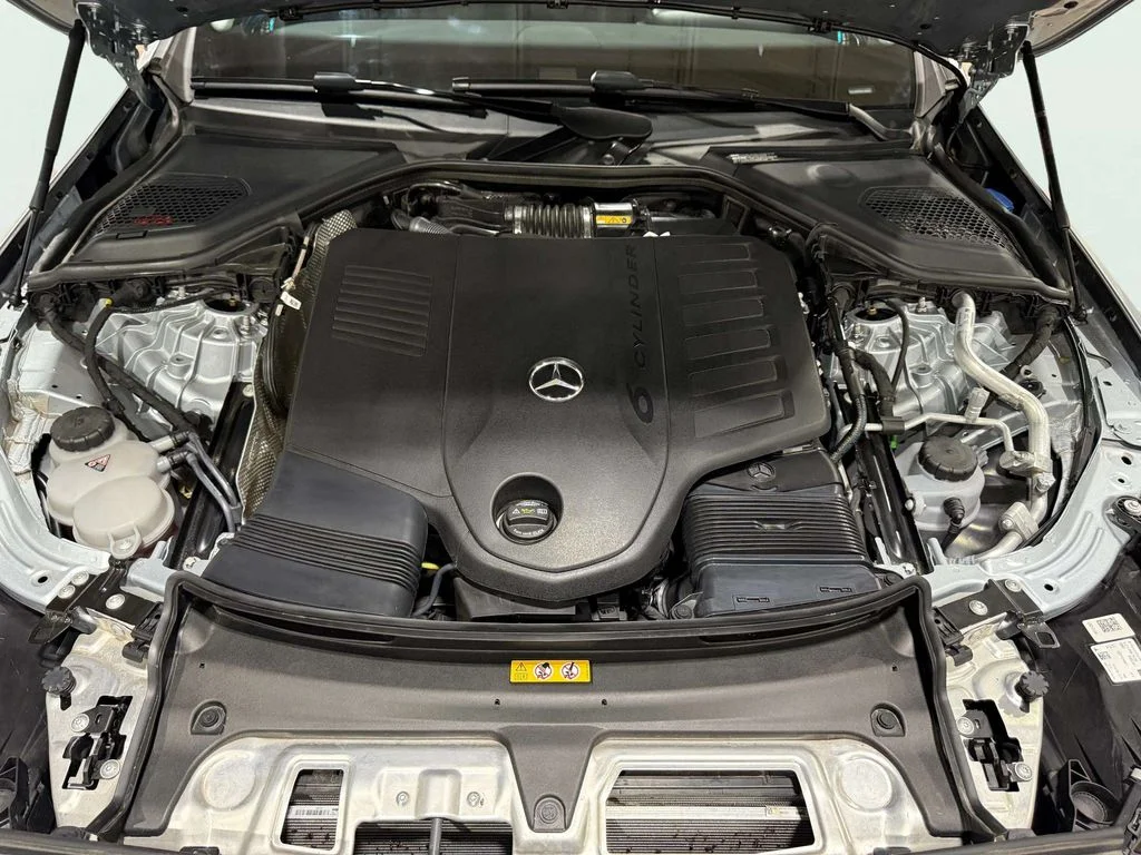 Used 2025 Cirrus Silver Metallic Mercedes-Benz E 450 image 27
