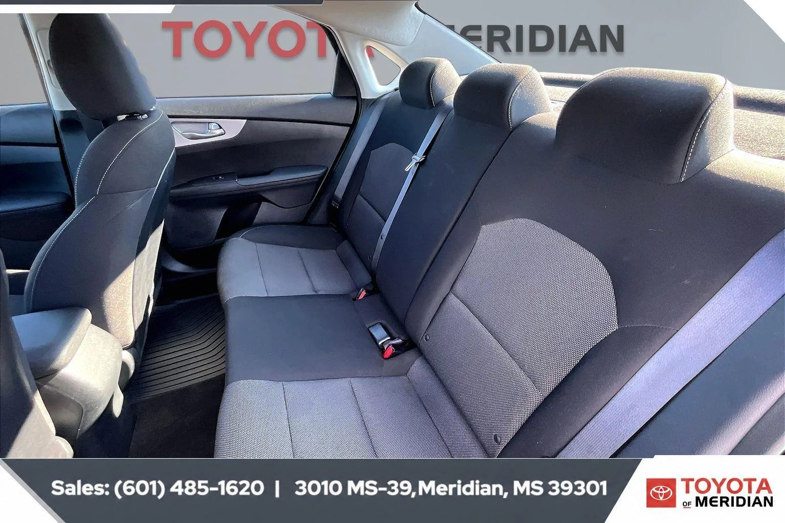 Used 2024 Aurora Black Pearl Kia LXS image 19