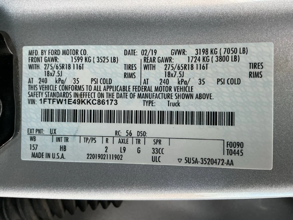 Used 2019 Silver Ford Lariat image 24