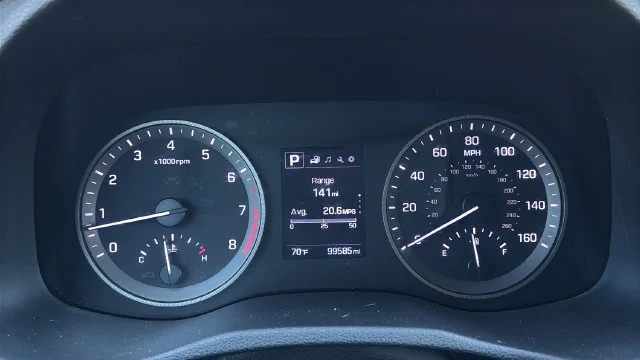 Used 2018 Black Hyundai Value image 13