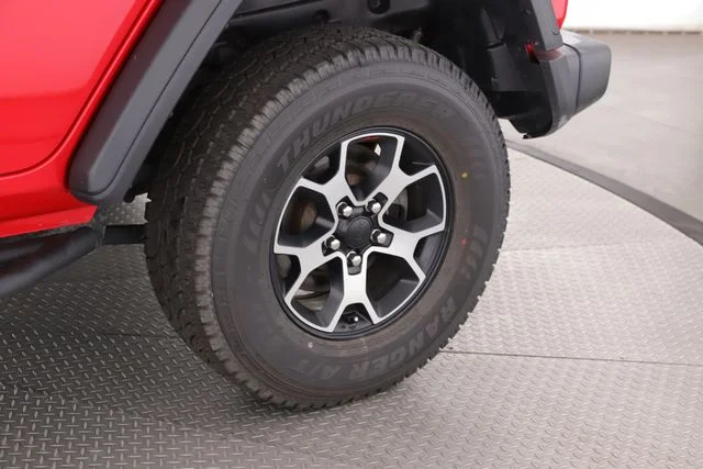 Used 2020 Red Jeep Unlimited Rubicon image 14