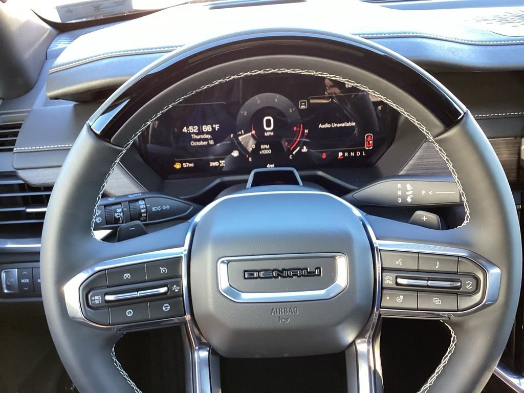2026 GMC Acadia Denali - Photo 16