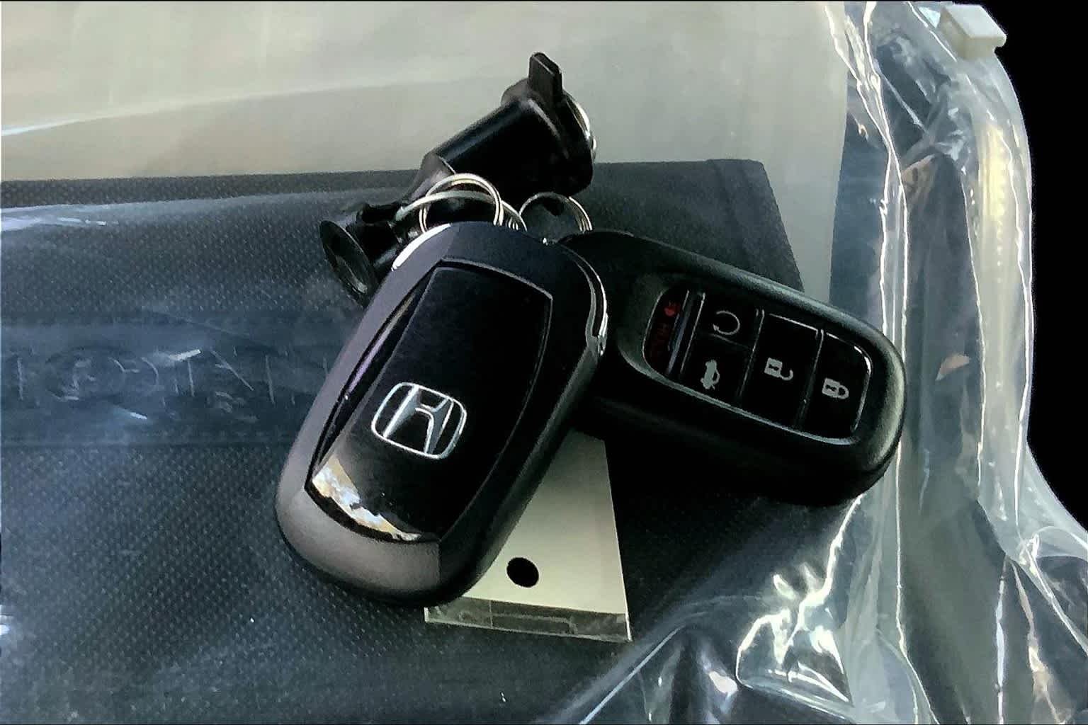 Used 2023 Aegean Blue Metallic Honda Sport image 14