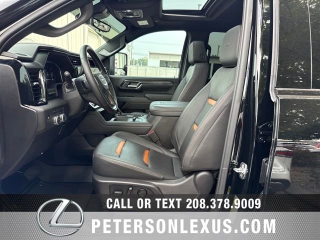 Used 2025  GMC AT4 Premium Plus image 24