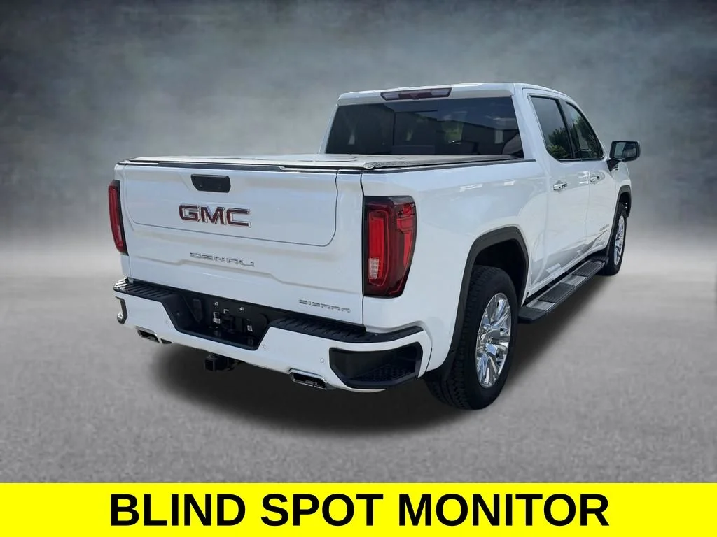 Used 2023 White GMC Denali image 5