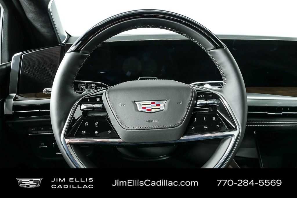 Used 2026 Vibrant White Tricoat Cadillac Platinum Sport image 10