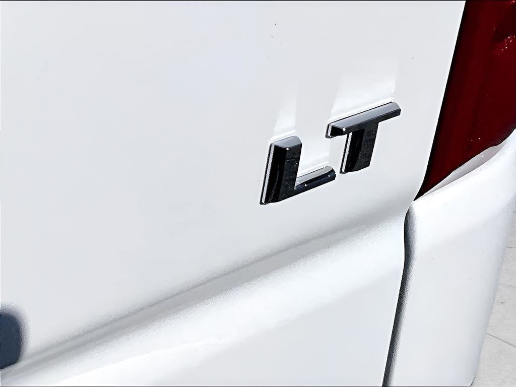 New 2026 Chevrolet Silverado 1500 LT 4D Crew Cab