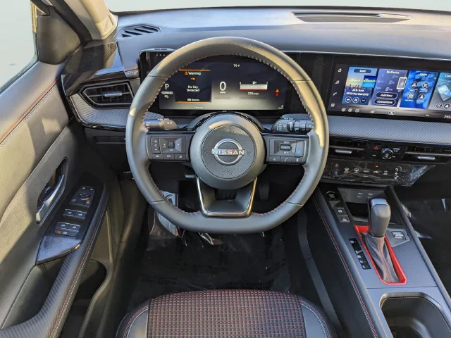 Certified Used 2026 White Nissan SR image 9