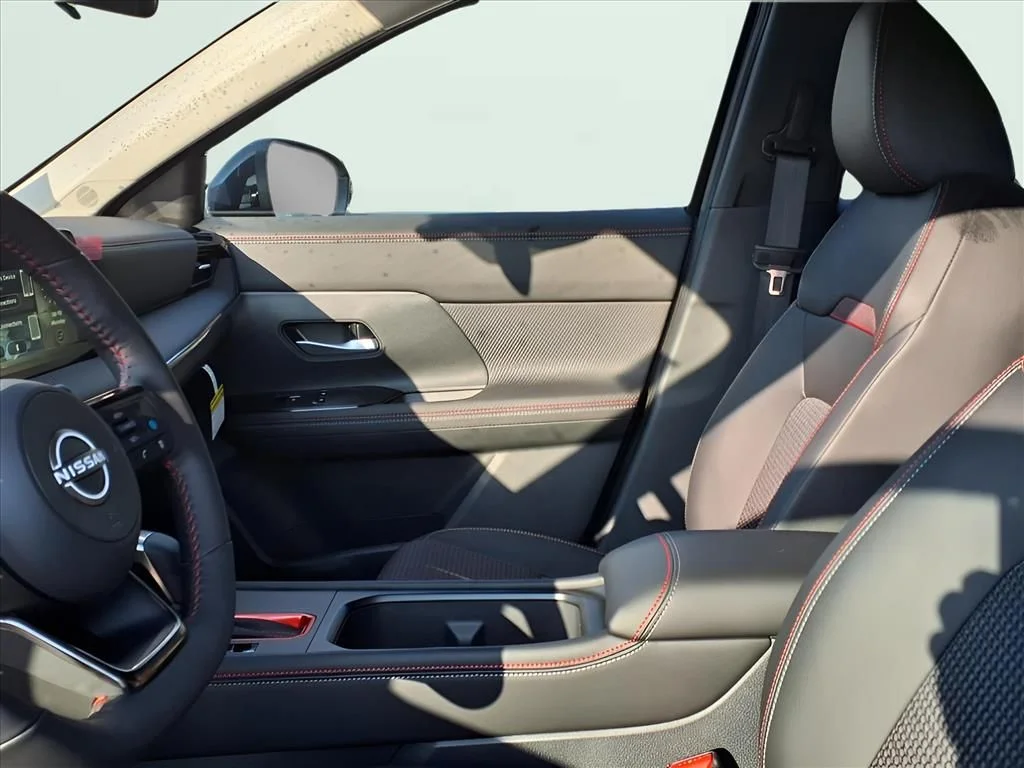2025 Nissan Kicks SR - Photo 7