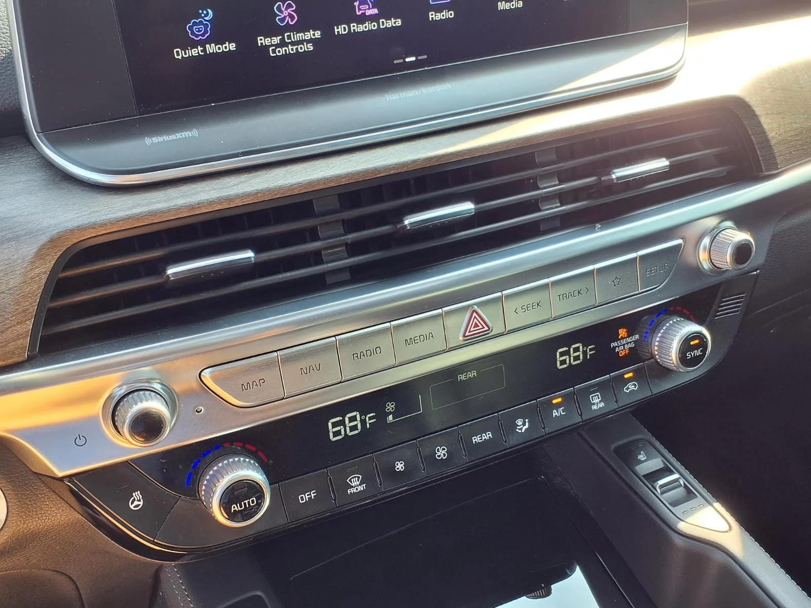 Used 2021 Ebony Black Kia SX image 5