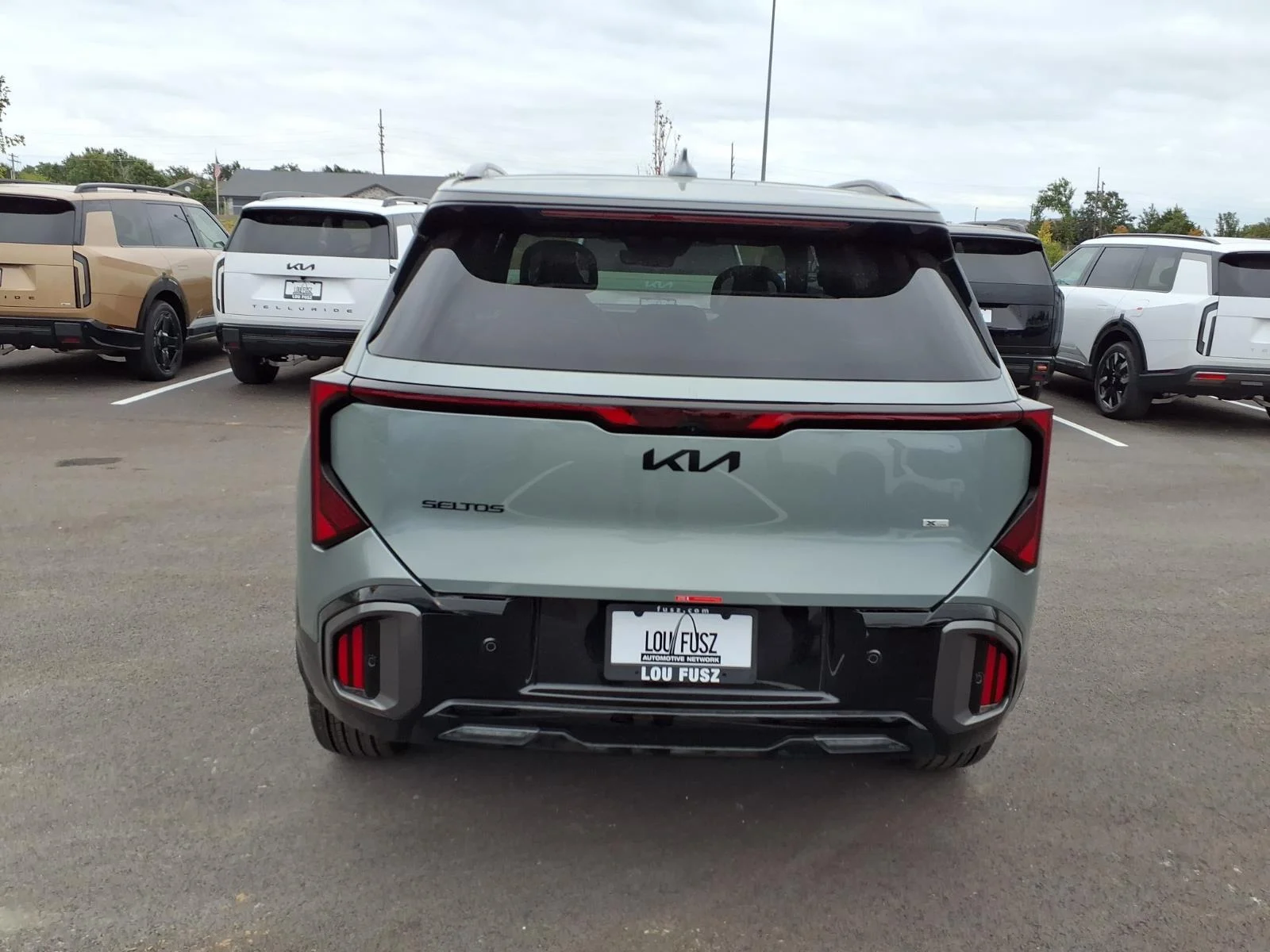 New 2027 Iceberg Green Kia X-Line SX image 16