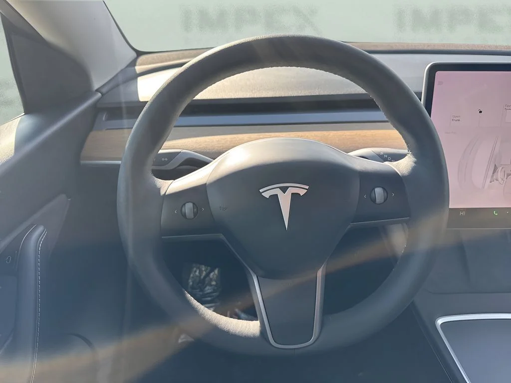 Used 2021 Blue Tesla Long Range image 13
