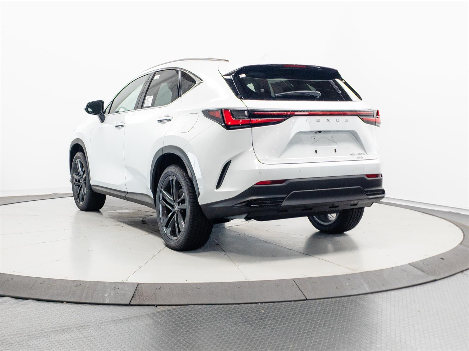 New 2026 Ultra White Lexus NX 450h+ LUXURY AWD image 9