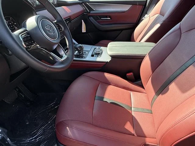 2025 Mazda CX-70 Premium Plus Package - Photo 11