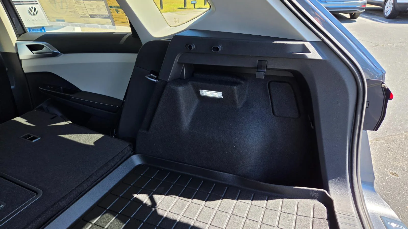 2025 Volkswagen Taos SE - Photo 66