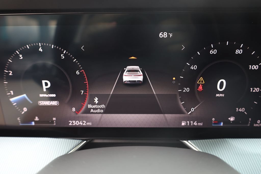 Used 2025 Everest White Pearl Tricoat Nissan Platinum image 14