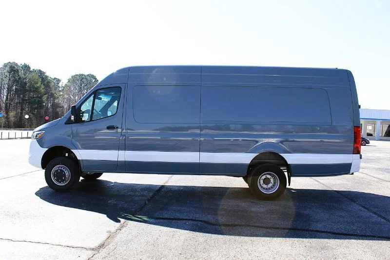 2025 Mercedes-Benz Sprinter Cargo Van Base - Photo 10