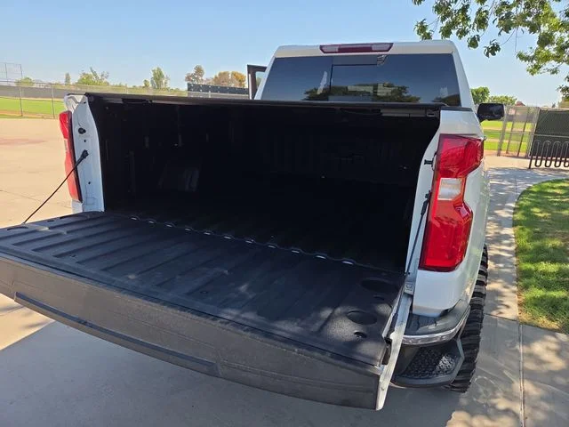 Used 2023 White Chevrolet LTZ image 37
