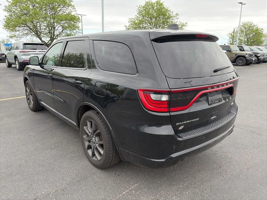 Used 2018 DB Black Clearcoat Dodge R/T image 6