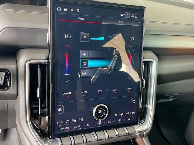 2026 GMC Yukon XL Denali - Photo 11