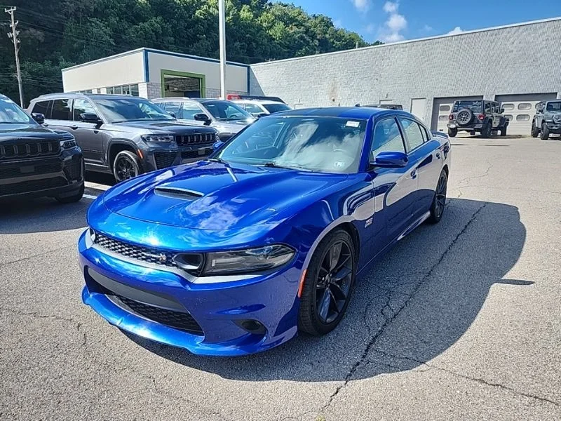 Used 2019 Blue Dodge R/T Scat Pack image 3