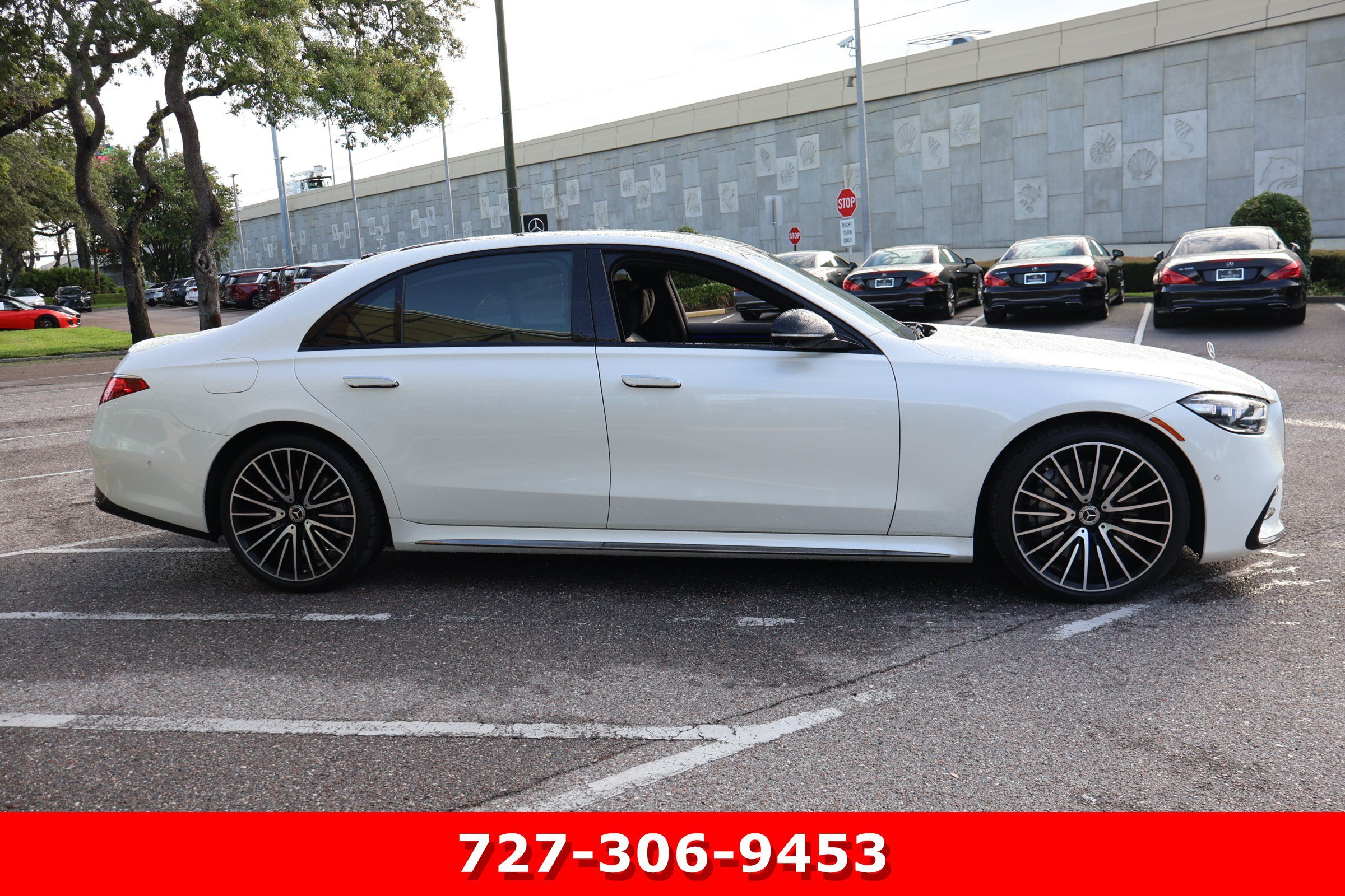 Certified Used 2023 MANUFAKTUR Diamond White Mercedes-Benz S 580 image 11