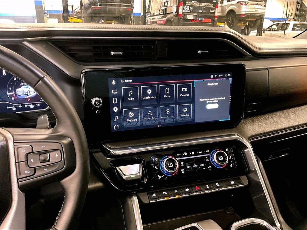 Used 2024 Black GMC Denali image 18