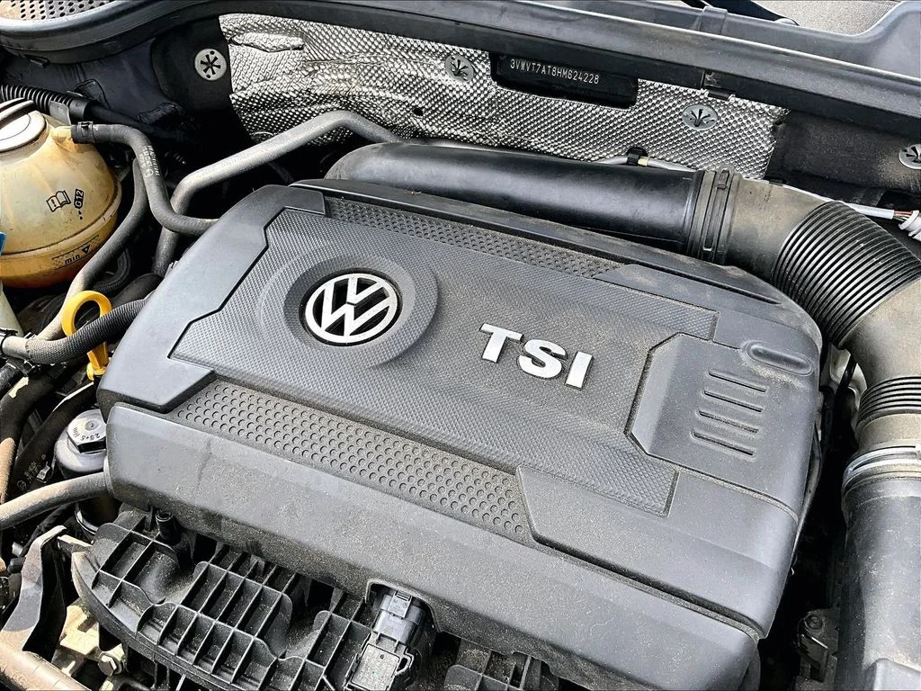 Used 2017 Black Volkswagen 2.0T R-Line image 33