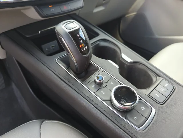 Used 2019 Blue Cadillac Luxury image 39