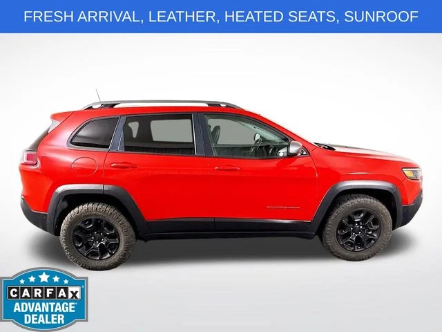 Used 2019 Red Jeep Trailhawk image 8