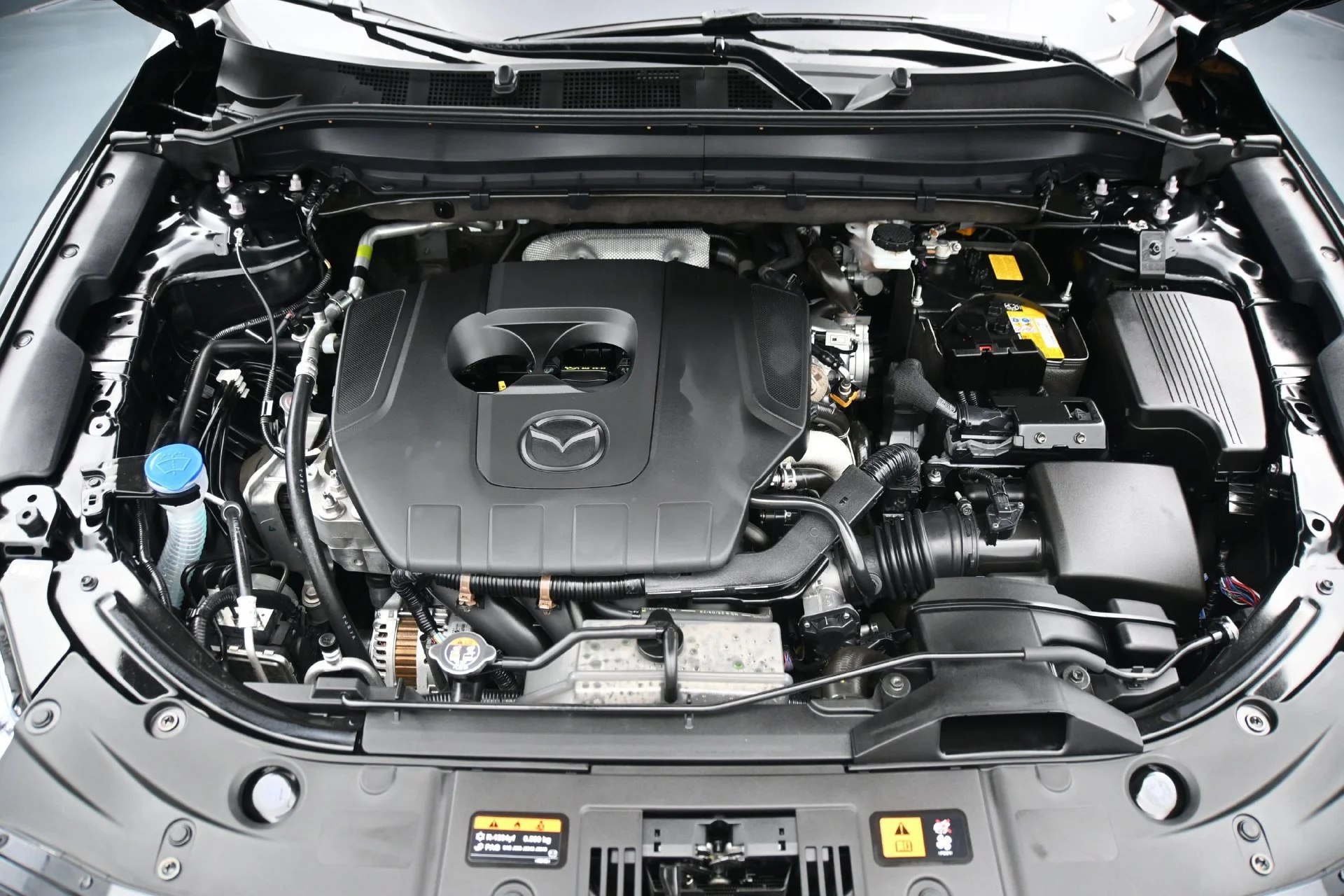 Used 2025 Jet Black Mica Mazda 2.5 S Preferred Package image 23