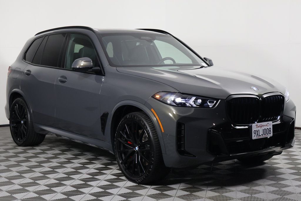Certified Used 2026 Dravit Grey Metallic BMW xDrive40i image 3