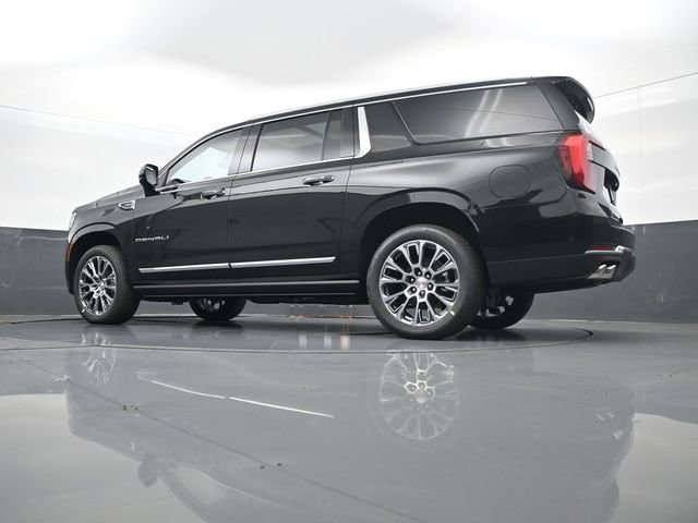 2026 GMC Yukon XL Denali - Photo 28