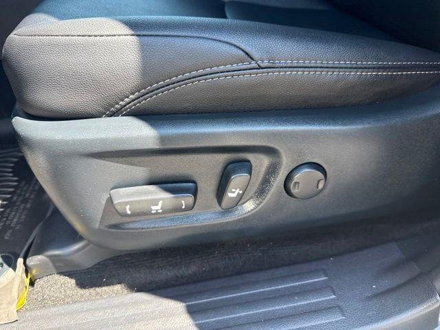 Certified Used 2022 MAGNETIC GRAY MET. Toyota  image 19