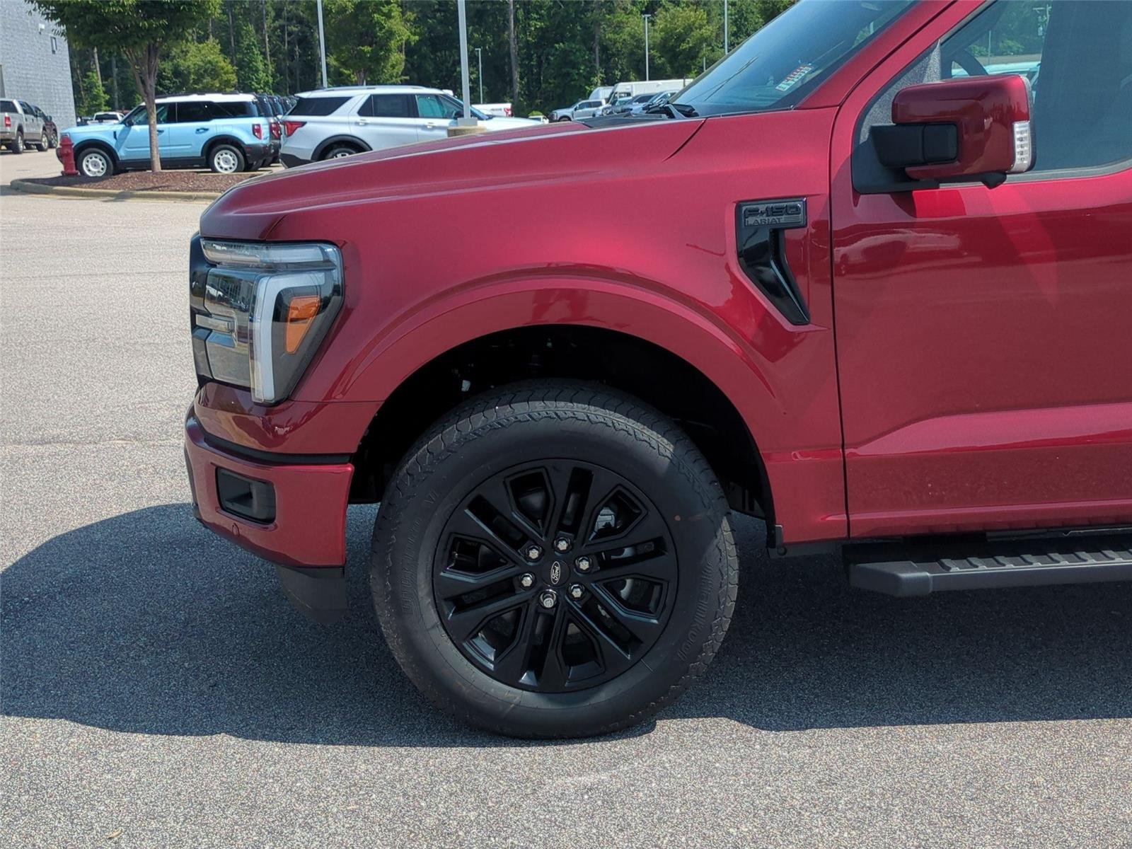 New 2026 Ruby Red Metallic Tinted Clearcoat Ford Lariat® image 10