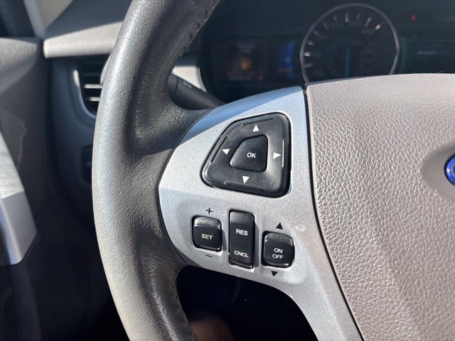 Used 2014 Blue Ford SEL image 19