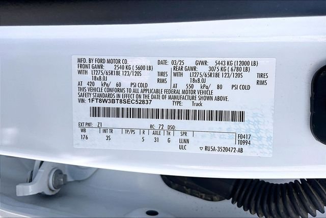 Used 2025 Oxford White Ford XLT image 54