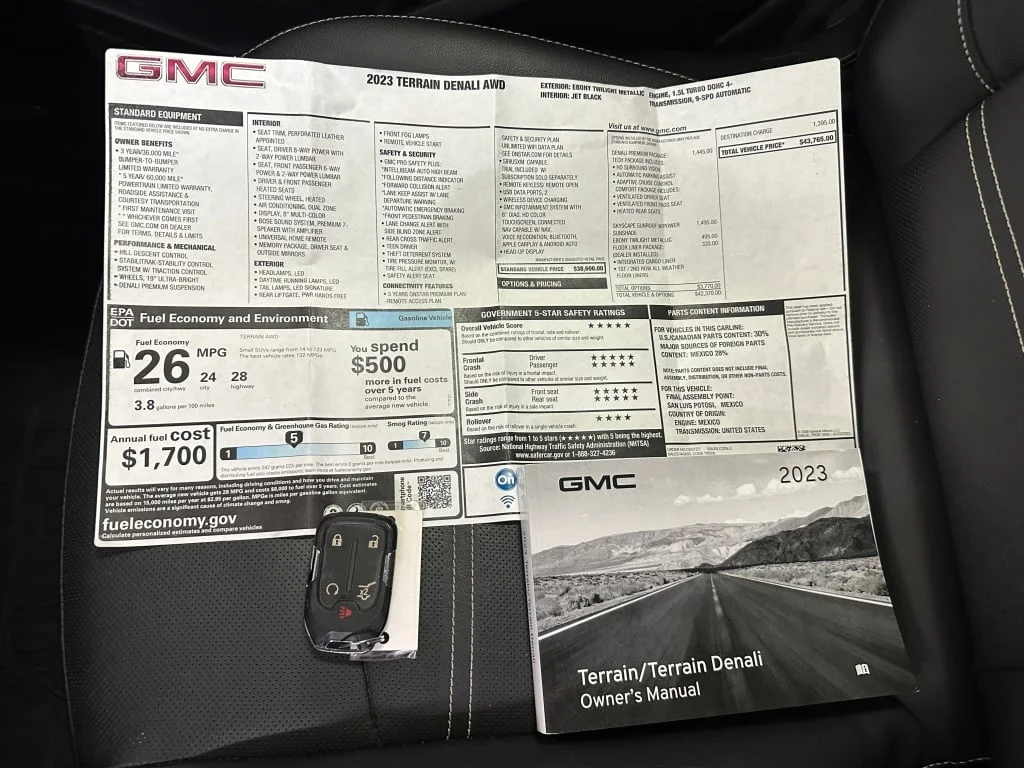 Used 2023 Ebony Twilight Metallic GMC Denali image 4