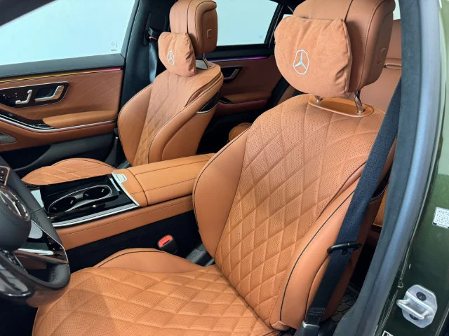 Certified Used 2026 MANUFAKTUR Olive Metallic Mercedes-Benz S 580 image 45