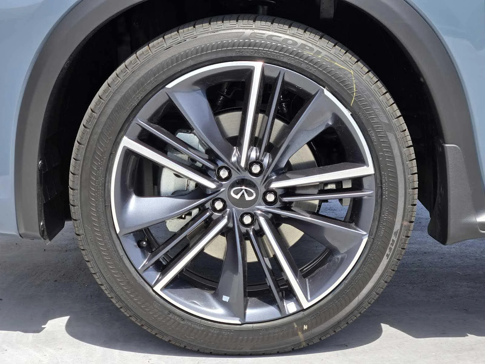 Certified Used 2025 Slate Gray INFINITI SPORT image 9
