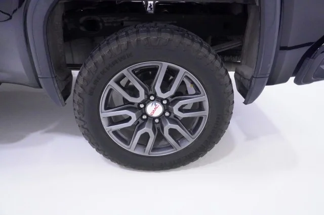 Used 2021 BLACK GMC AT4 image 12