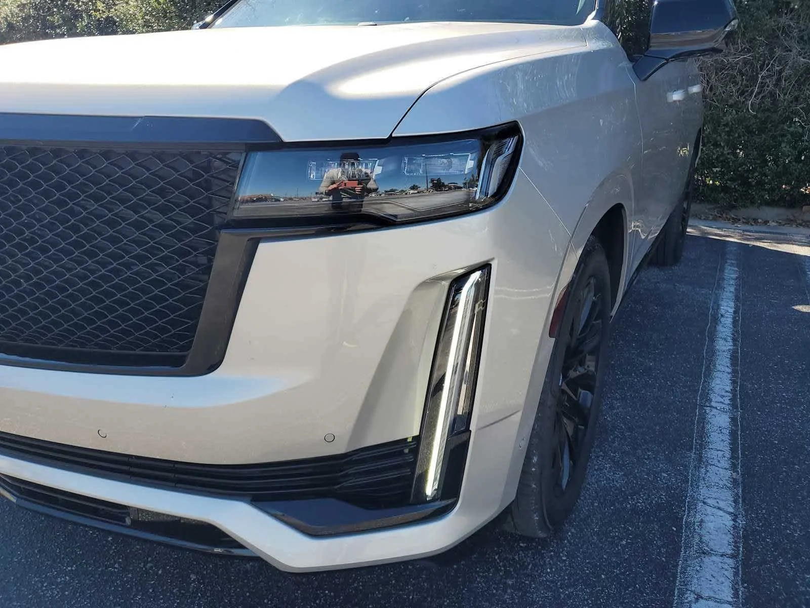 Used 2024 Sandstone Metallic Cadillac Sport Platinum image 10