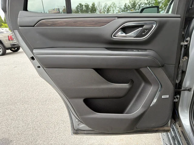 Used 2021 SATIN STEEL METALLIC Chevrolet LT image 22
