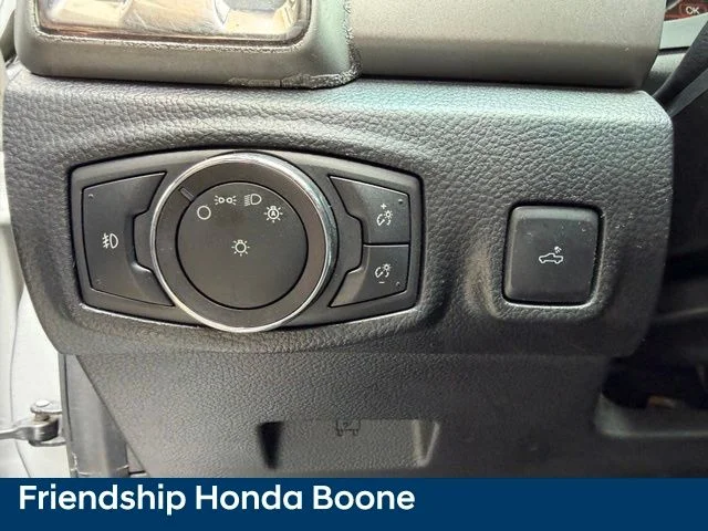 Used 2019 Silver Ford XLT image 23