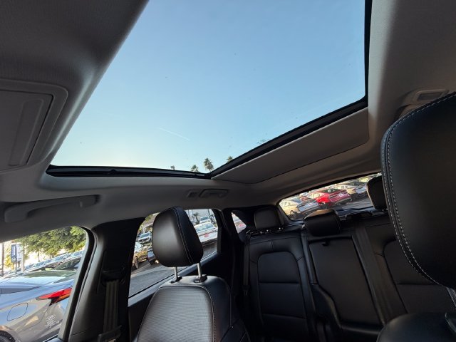 Used 2025 Silver Ford Platinum image 34