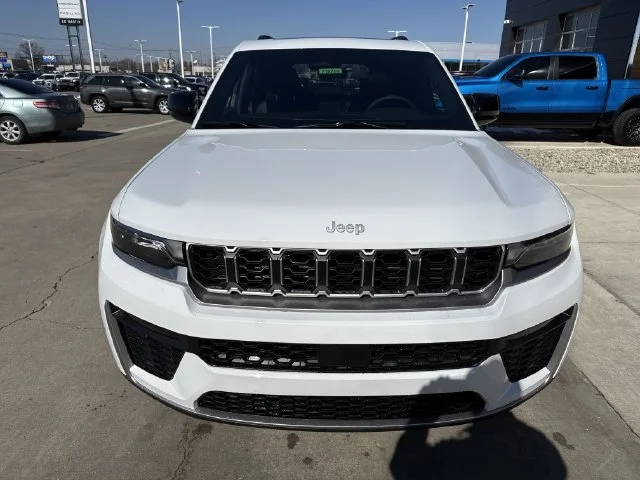 New 2026 White Jeep Limited image 36