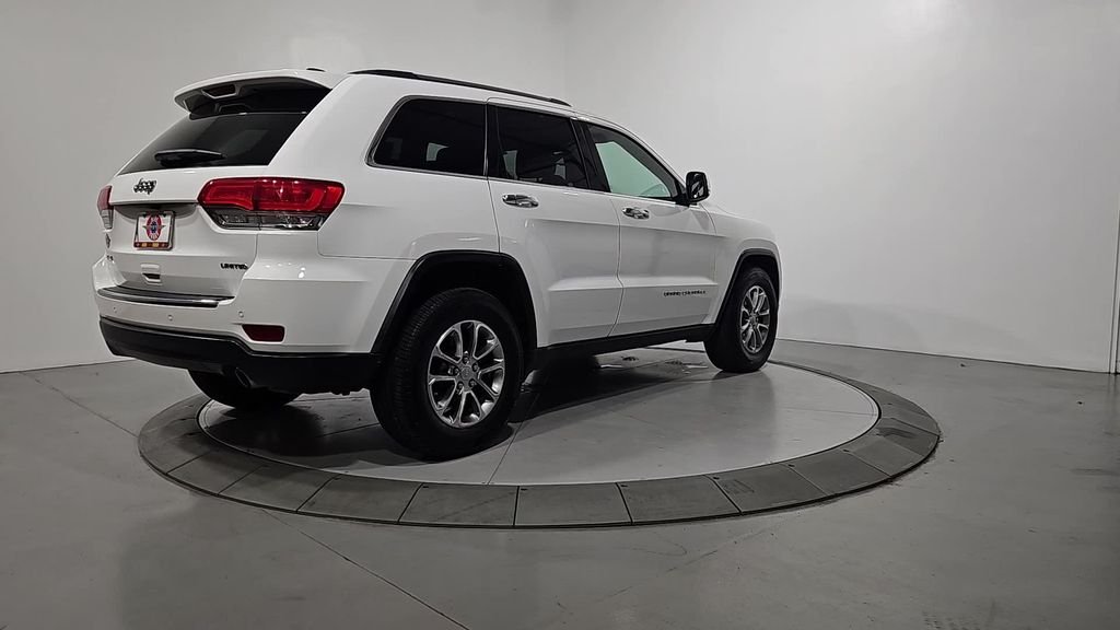 Used 2016 White Jeep Limited image 5
