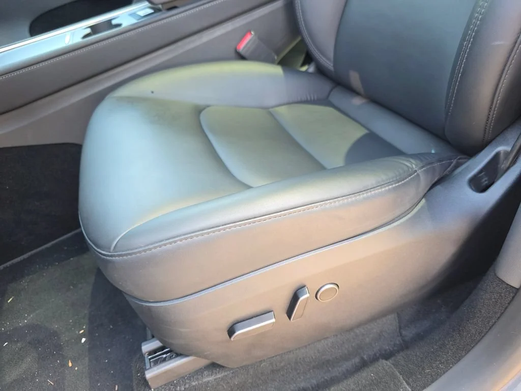 Used 2023  Tesla Long Range image 12