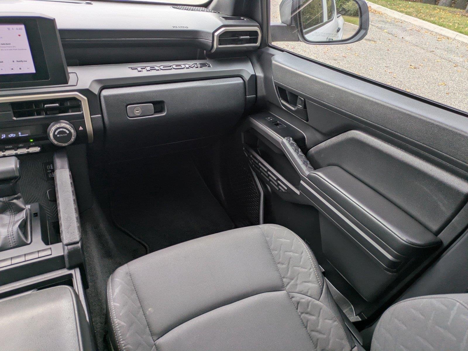 Used 2026 Ice Cap Toyota SR image 16