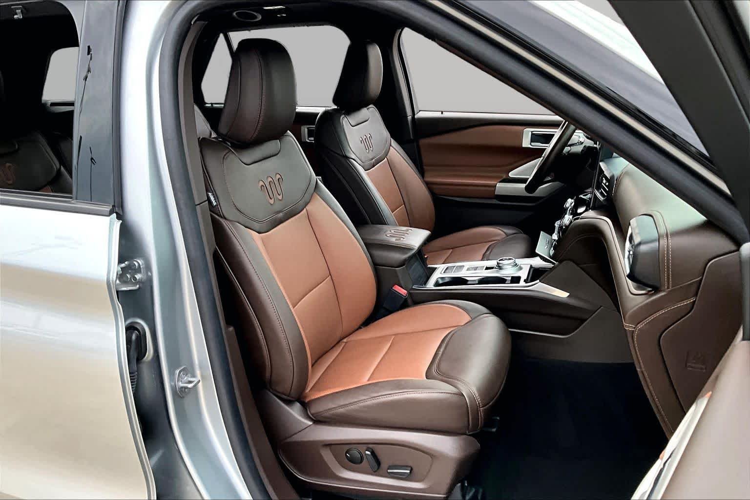 Used 2023 Iconic Silver Metallic Ford King Ranch image 16